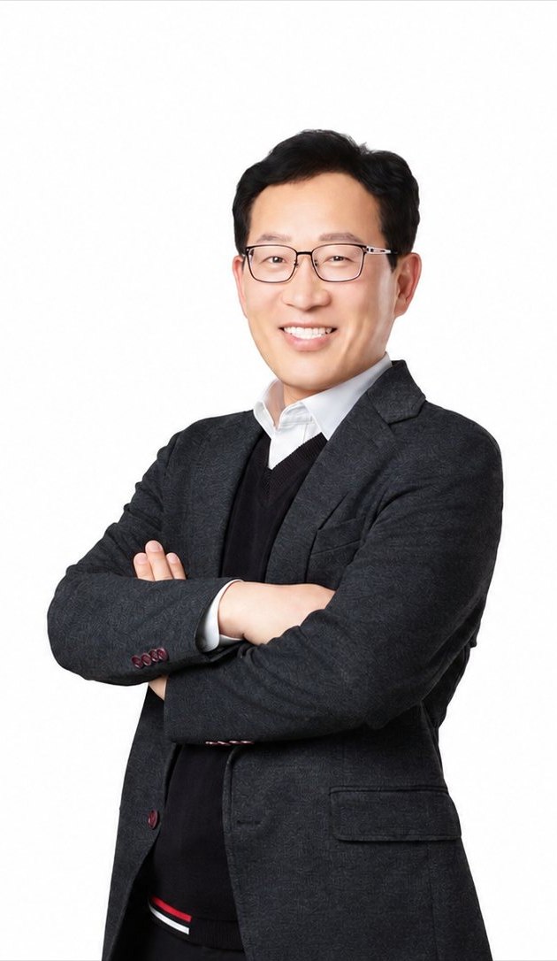 (주)현대에프앤비 대표이사 박현준