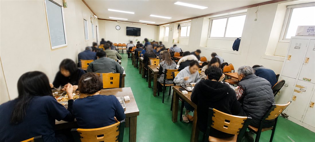 현대에프앤비 공장 사업장 위탁급식 현장